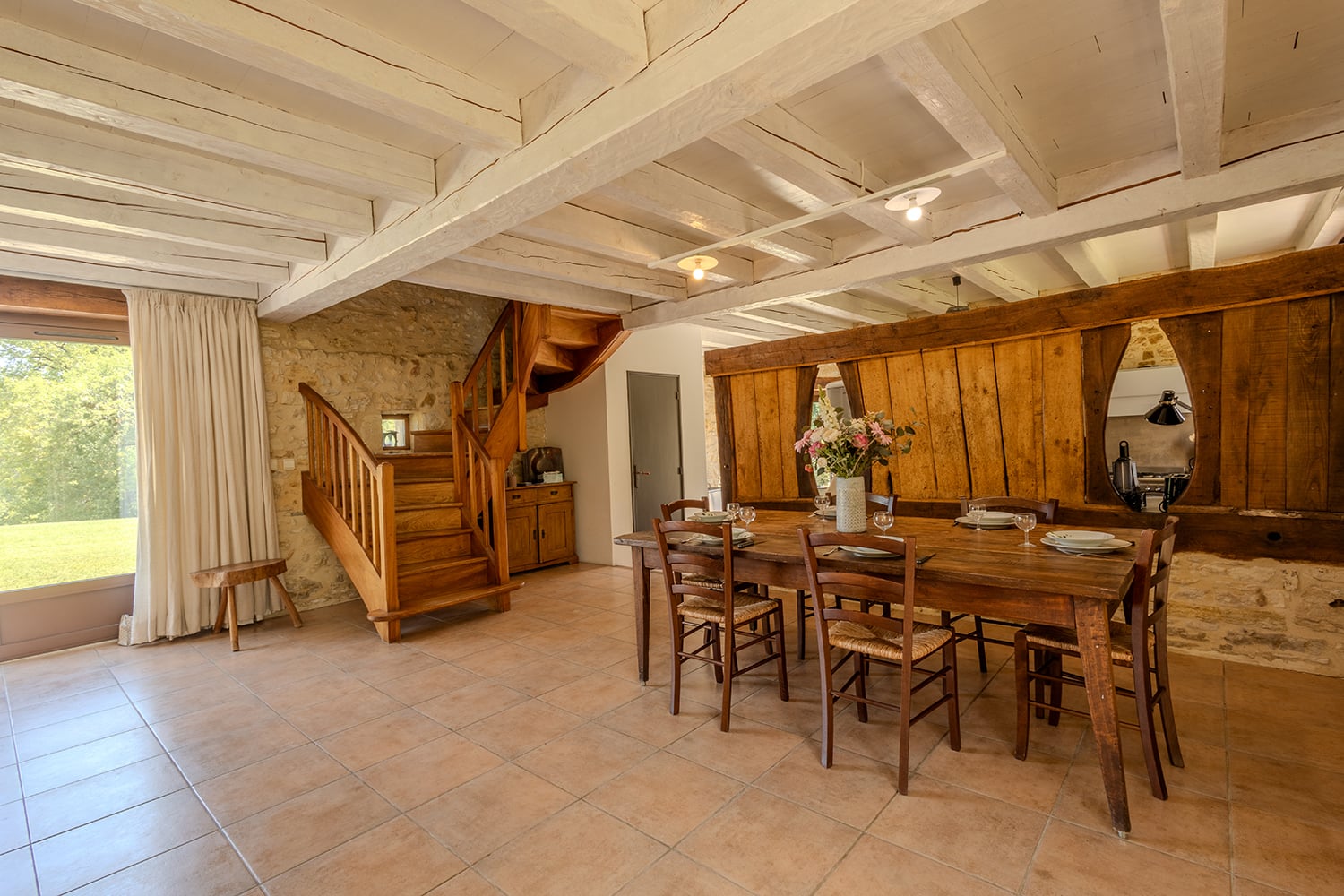 Salle à manger | Maison de vacances en Nouvelle-Aquitaine