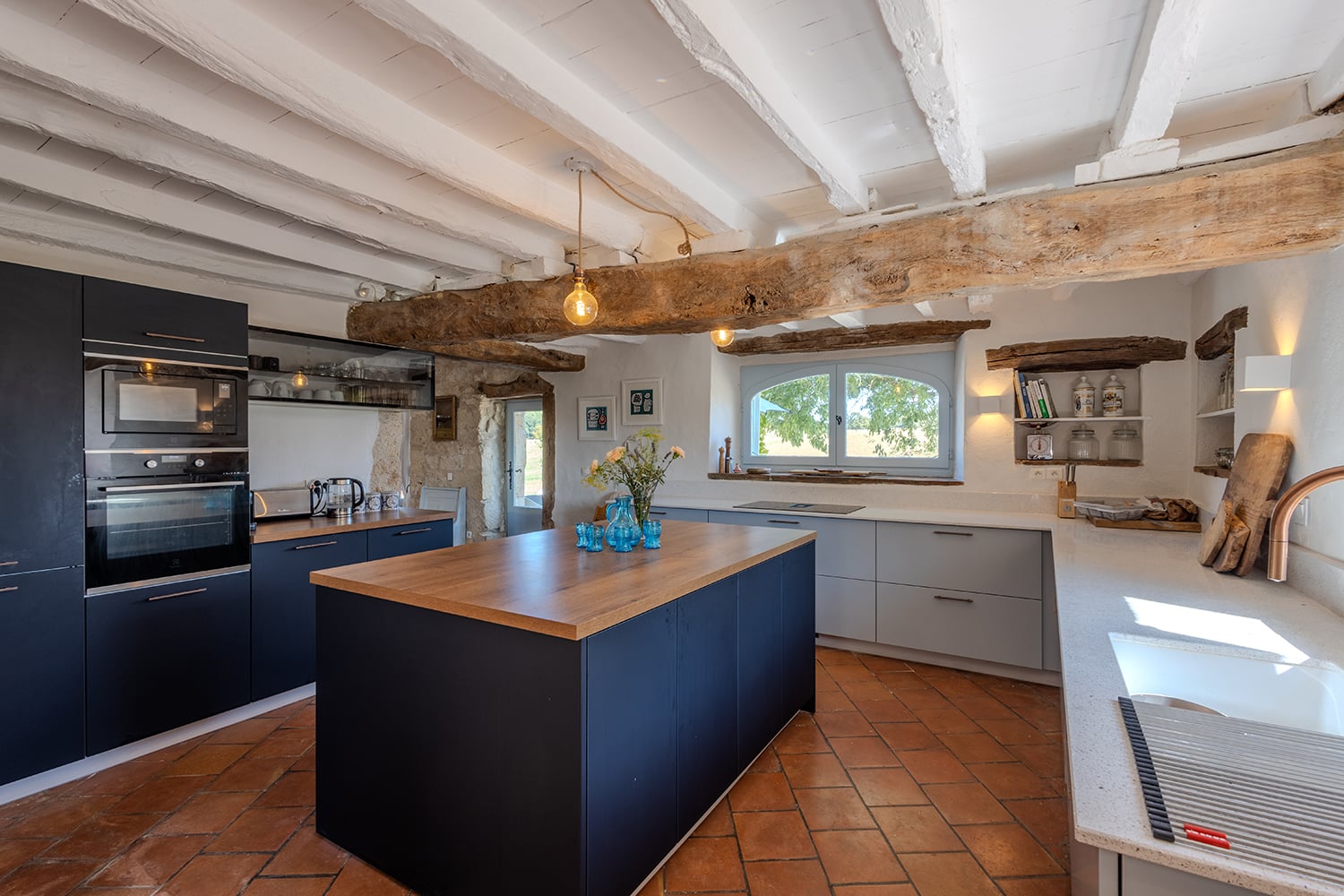 Kitchen | Holiday home in the Gers