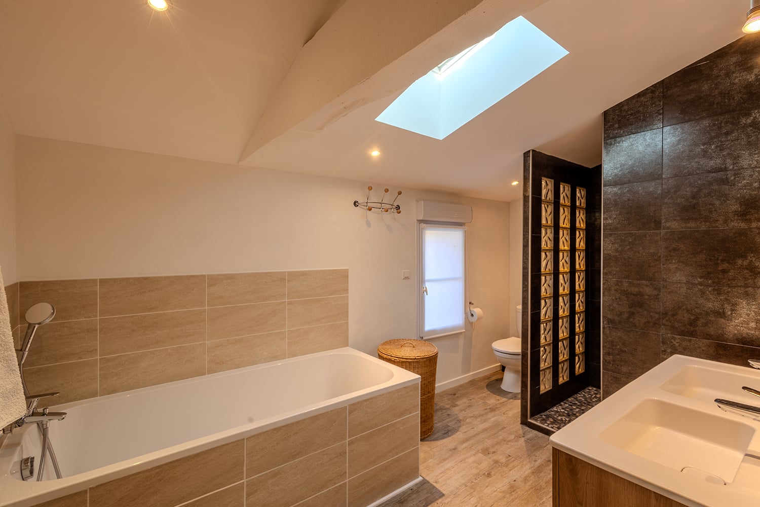 Salle du bain | Logement de vacances en Nouvelle-Aquitaine