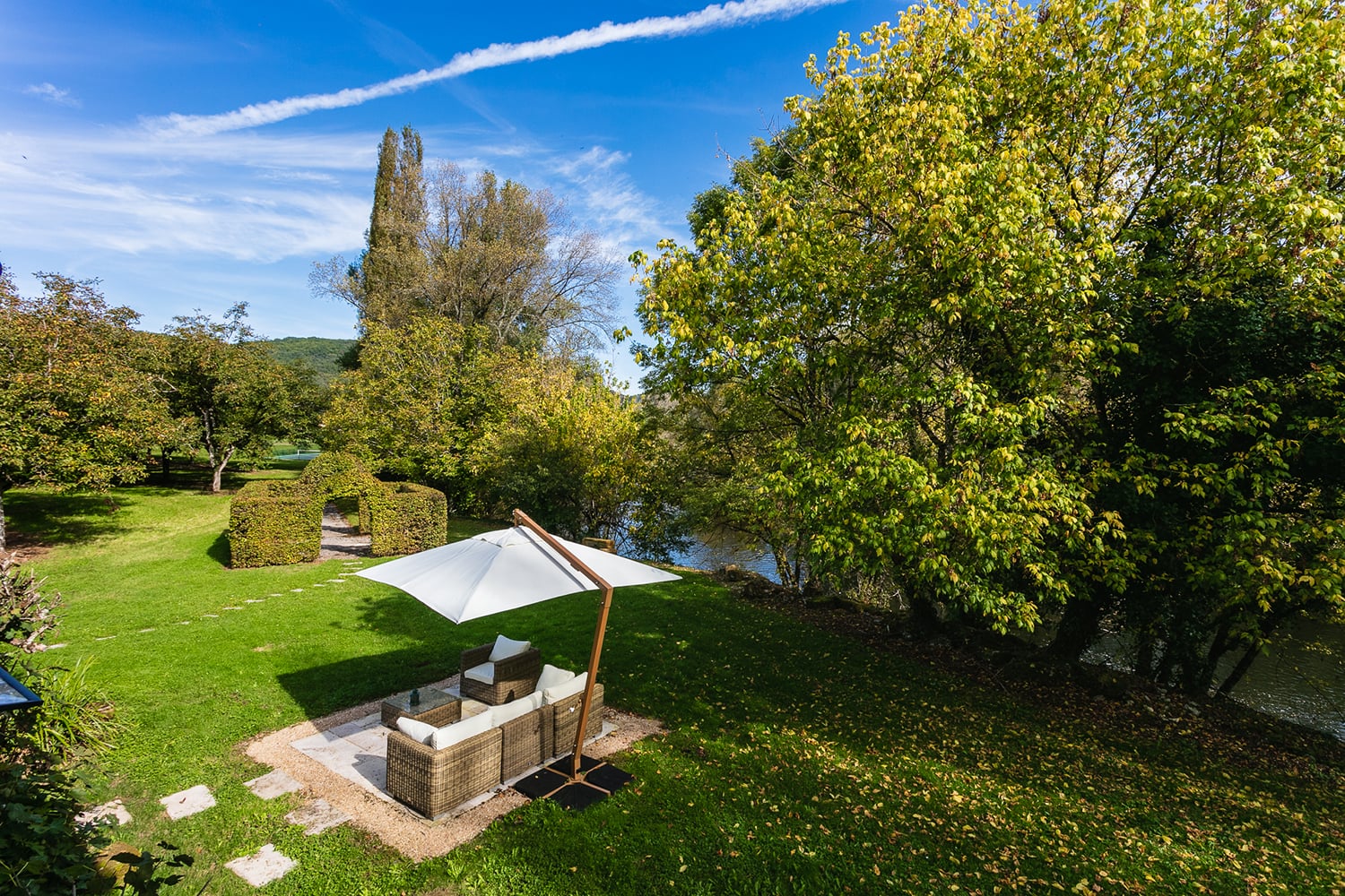 Terrasse arrière en duplex