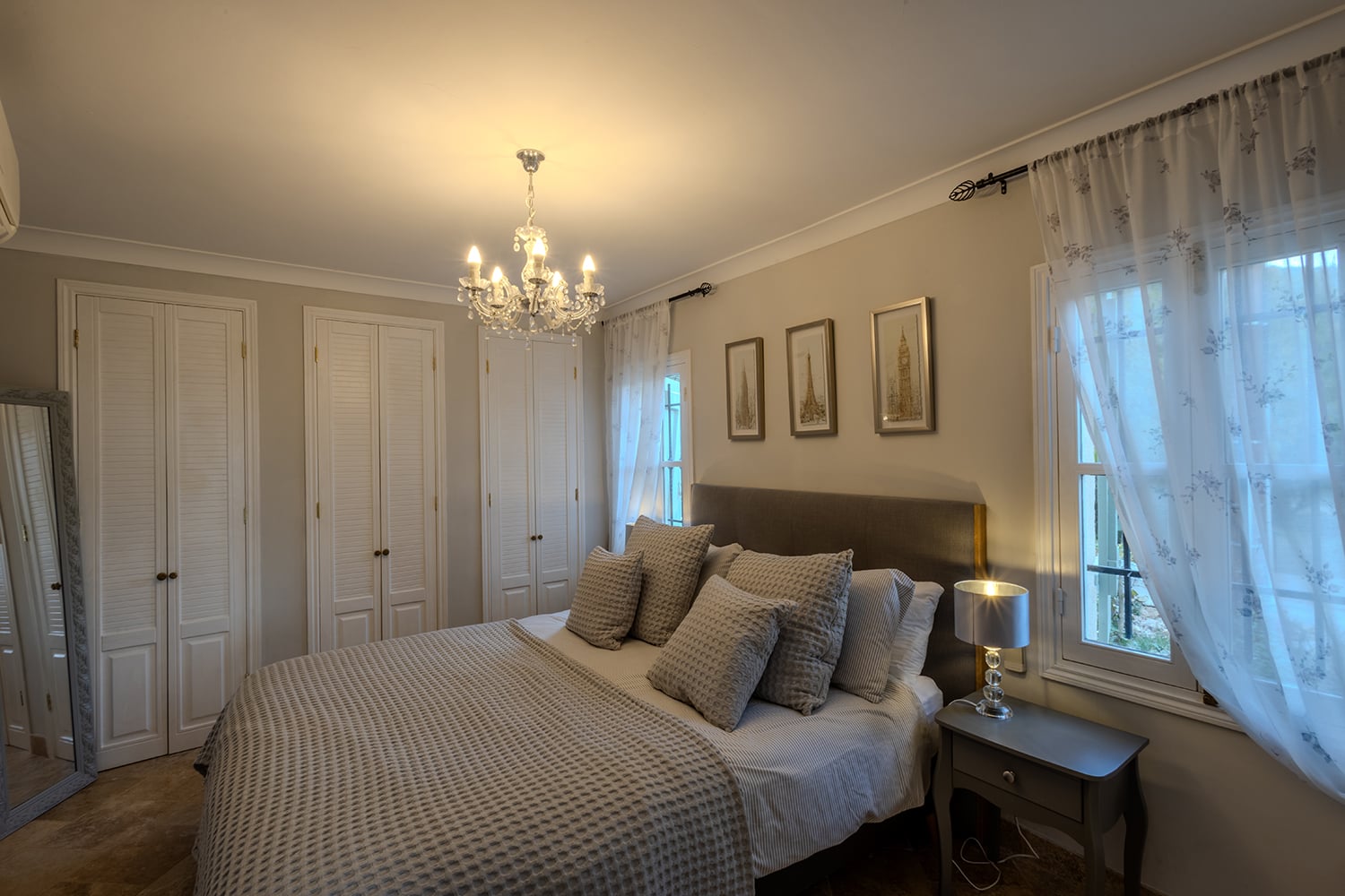 Chambre | Villa de vacances à Seillans