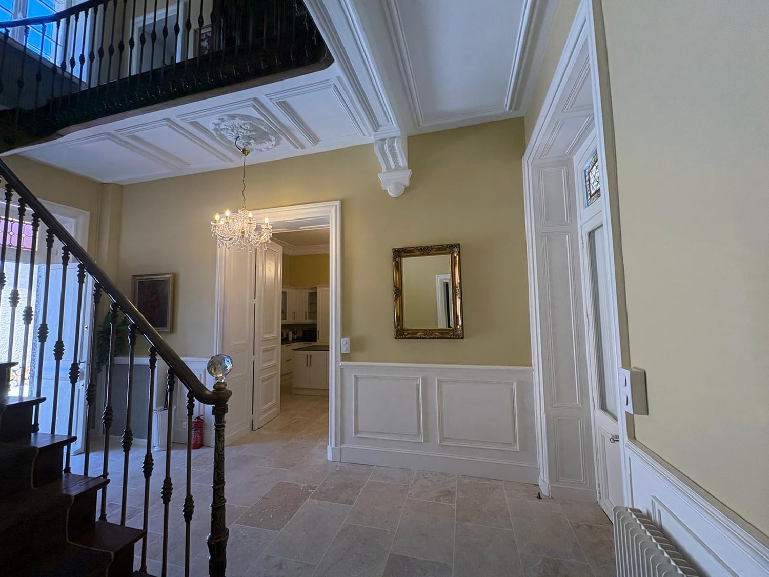 Escalier | Château de vacances en Nouvelle-Aquitaine