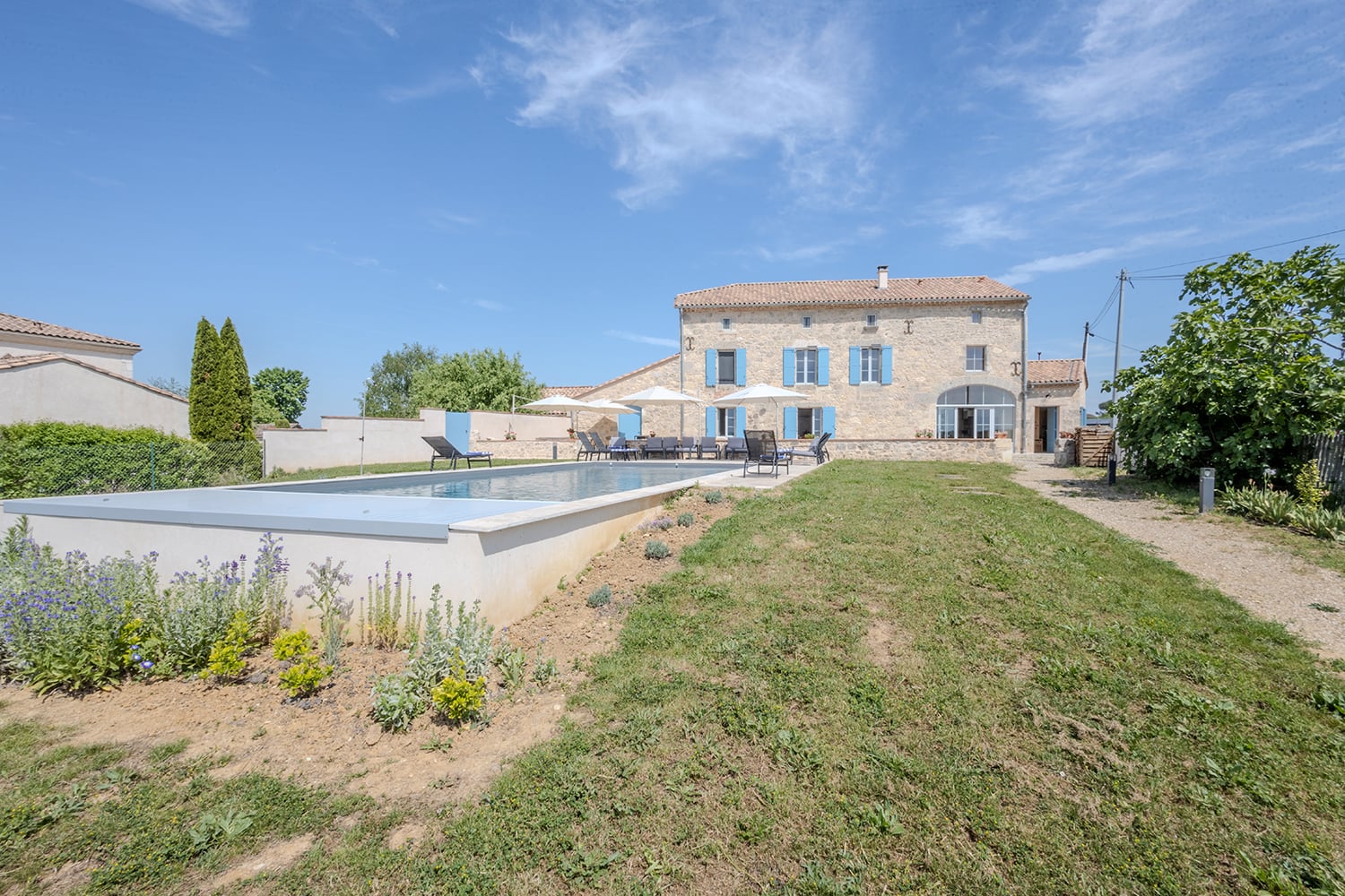 Maison de vacances à Clermont-Dessous avec piscine privée