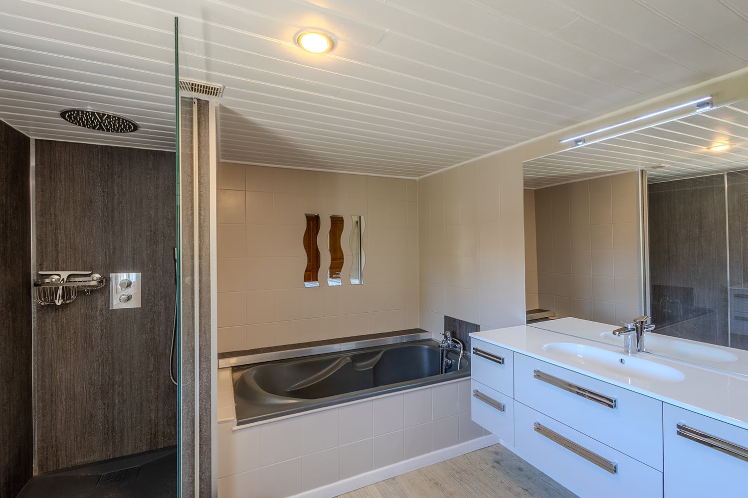 Salle de bain | Maison de vacances à Montesquieu