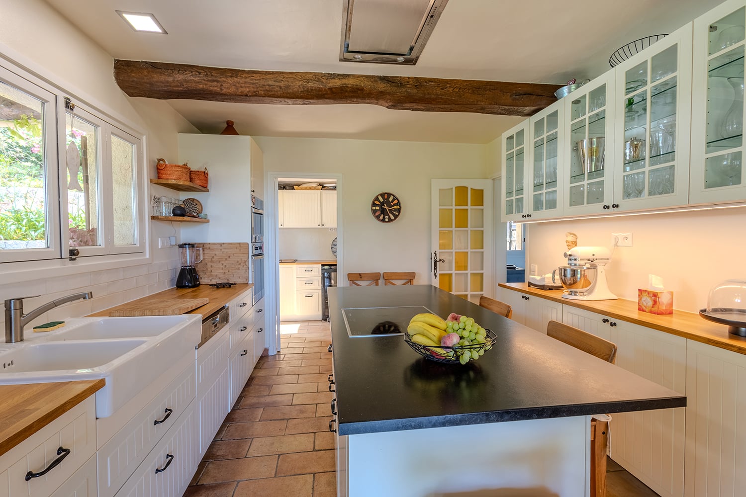 Kitchen | Holiday villa in Biot