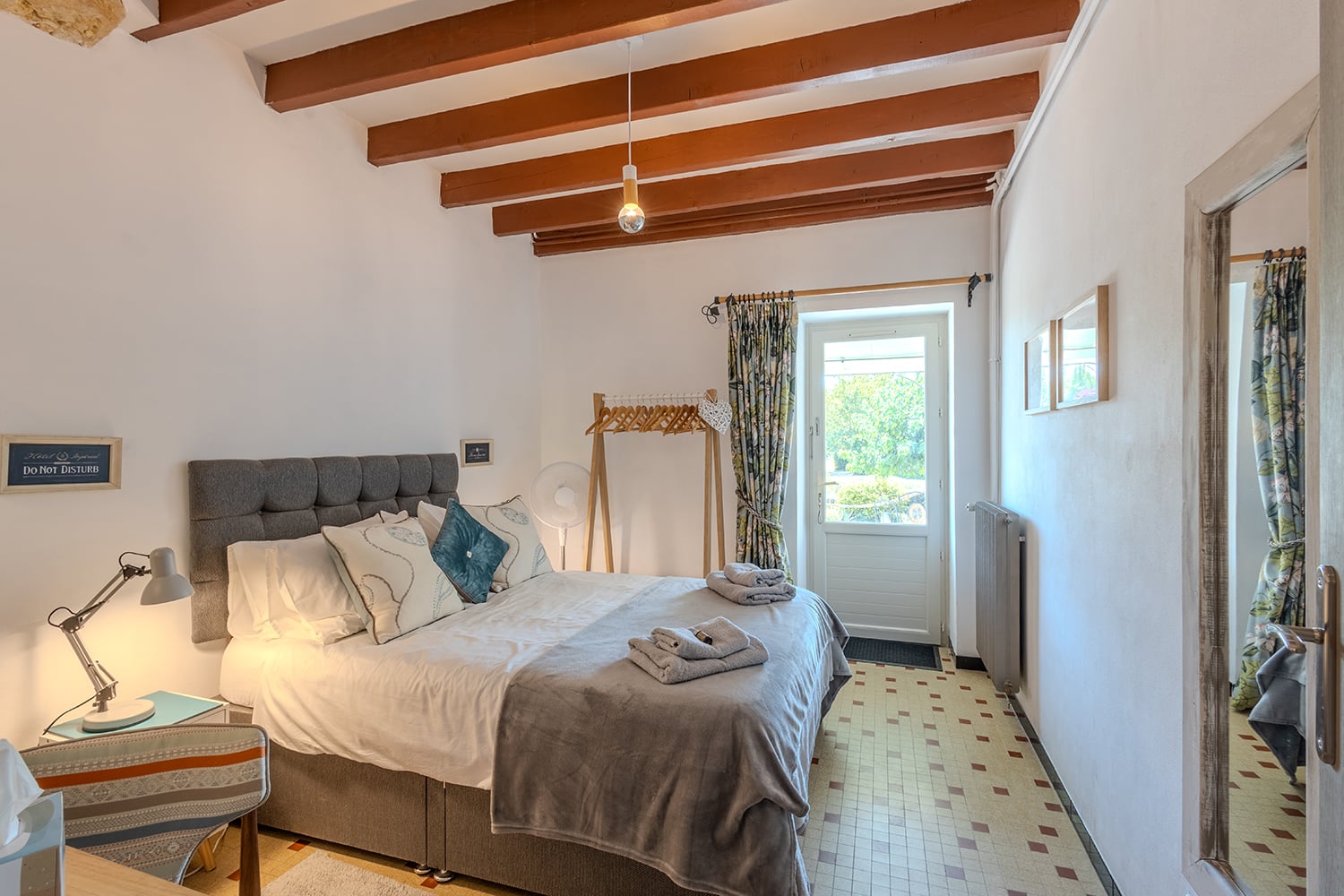 Chambre au rez-de-chaussée | Maison de vacances à Soturac