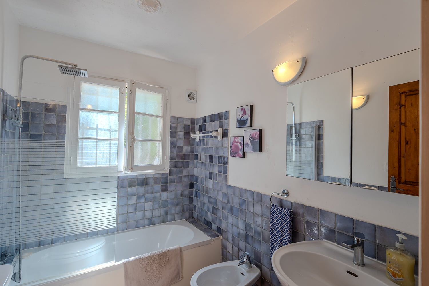 Salle de bain | Villa de vacances à Callas