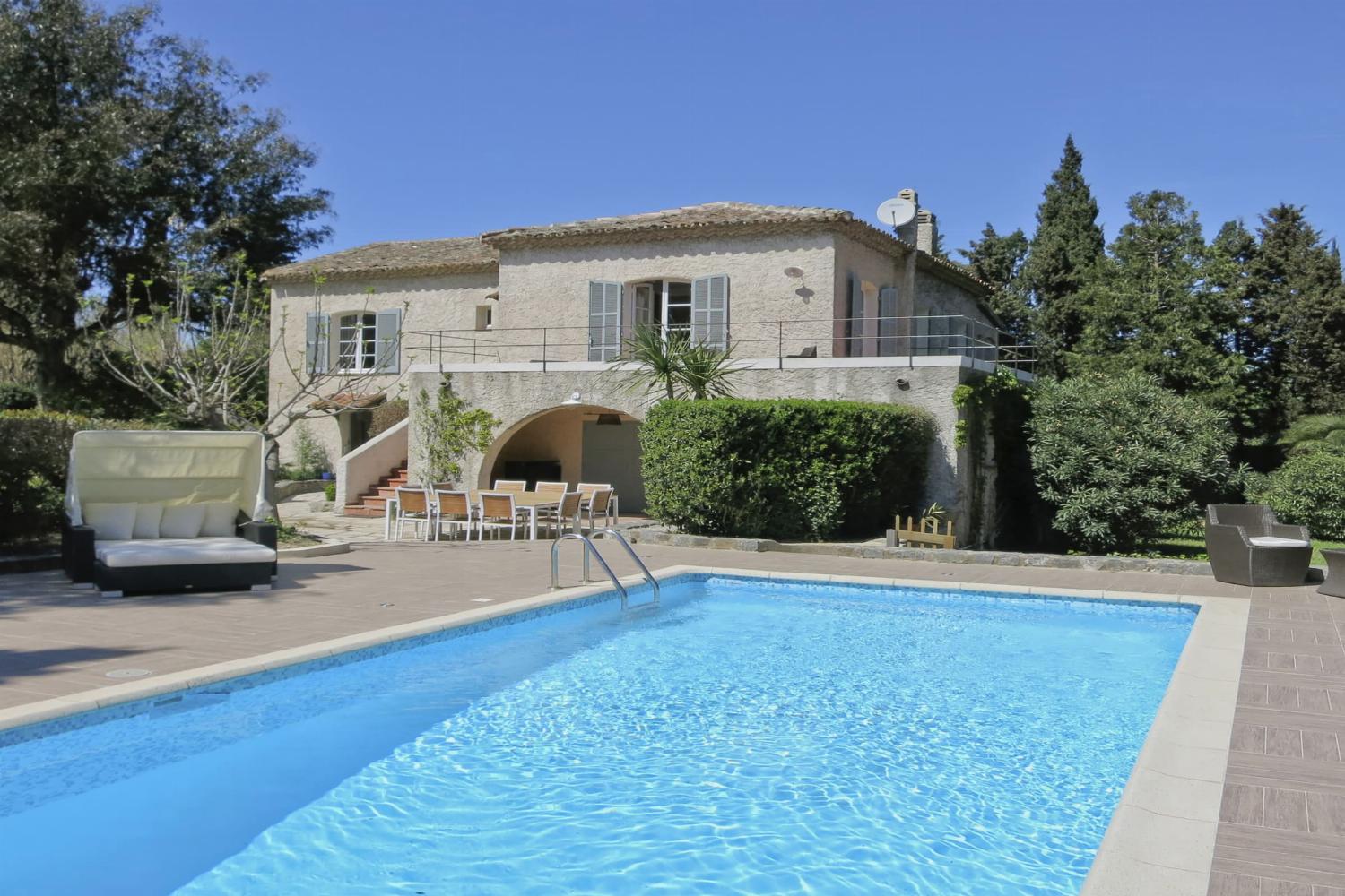 Location villa à Saint-Tropez avec piscine privée