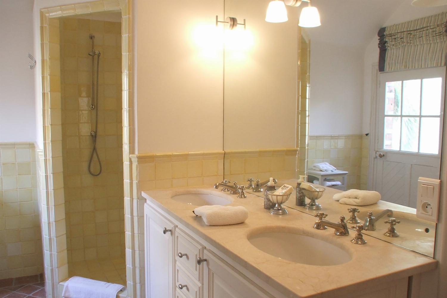 Salle de bain | Maison de vacances en Provence