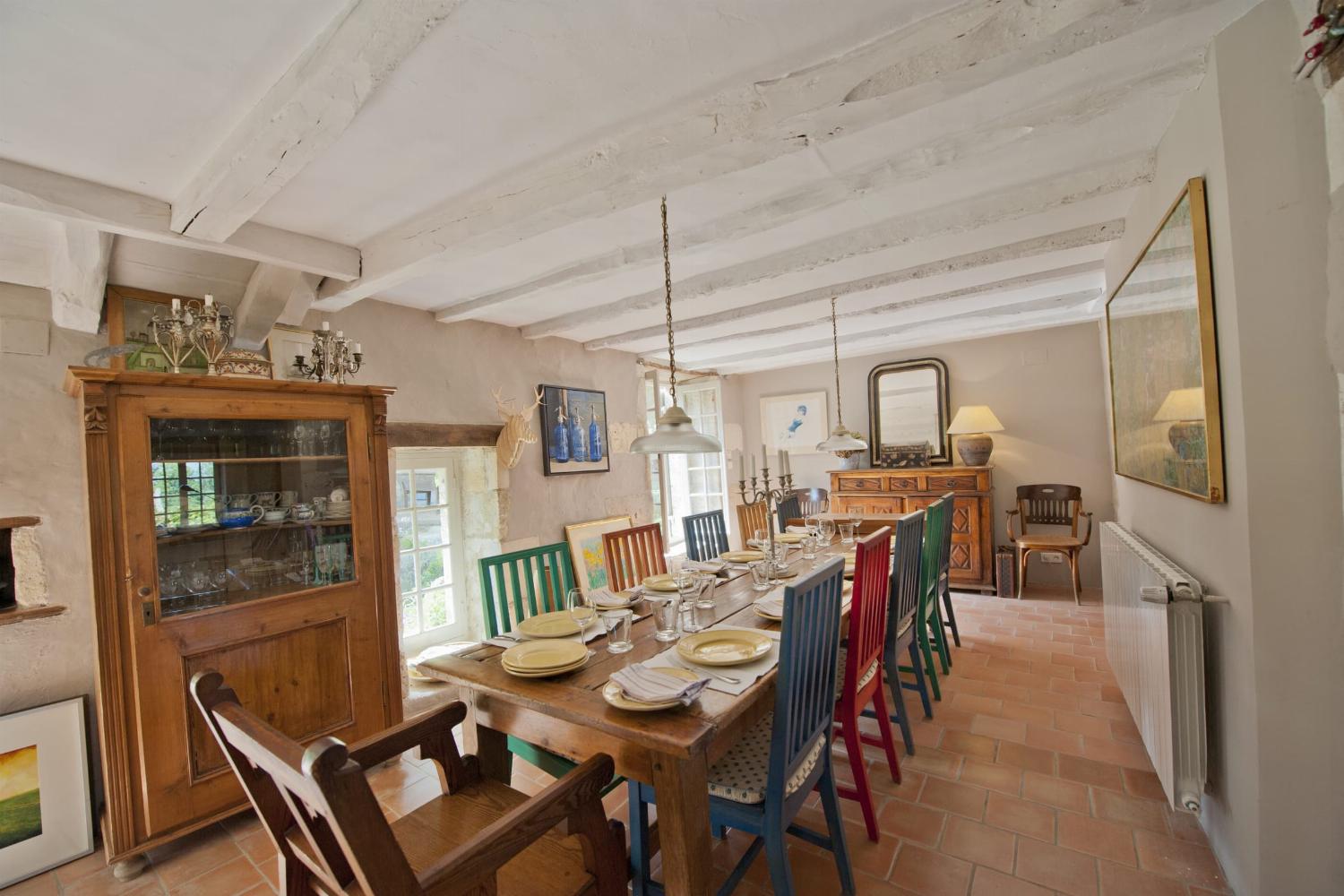 Salle à manger | Location maison en Dordogne