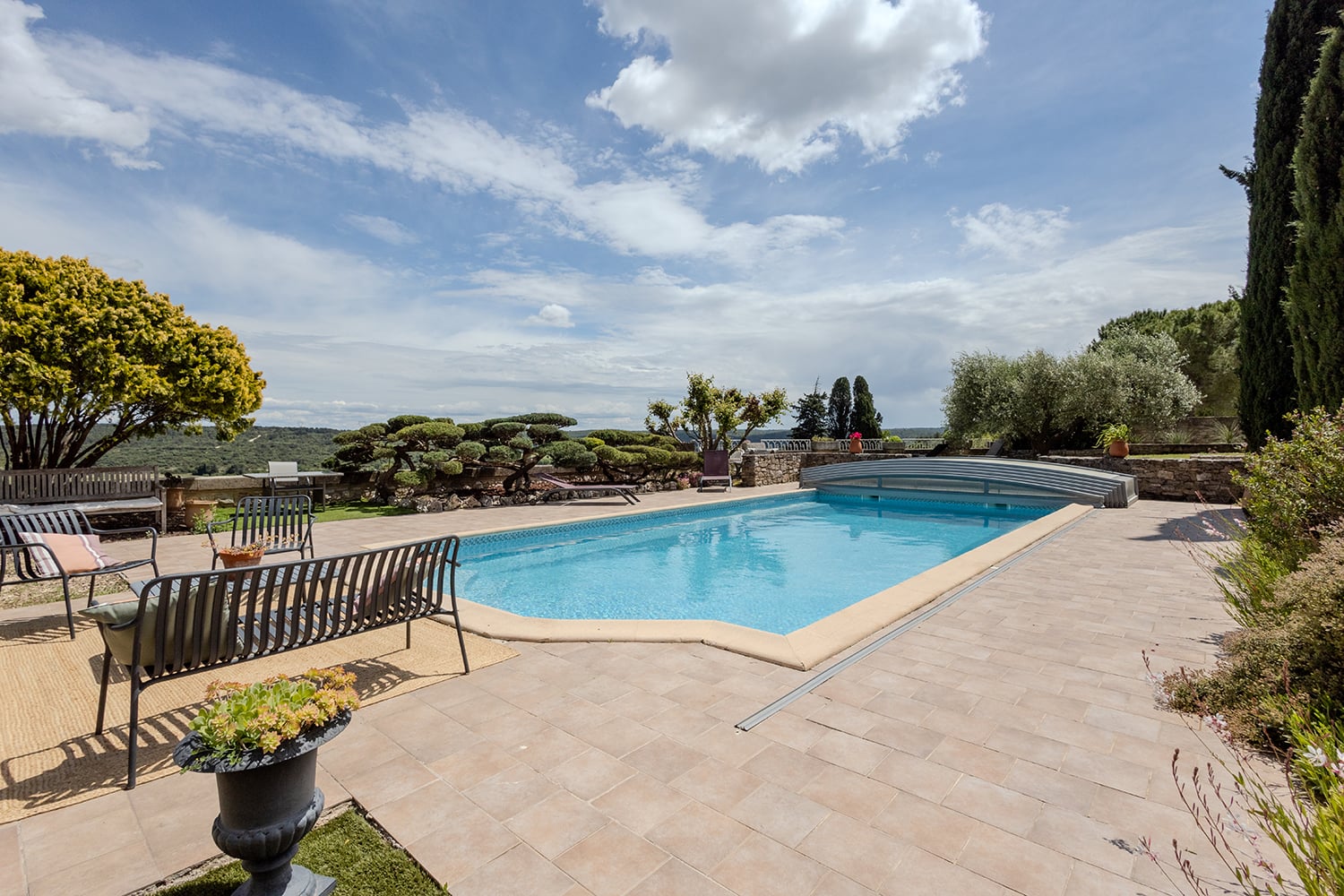 Private pool