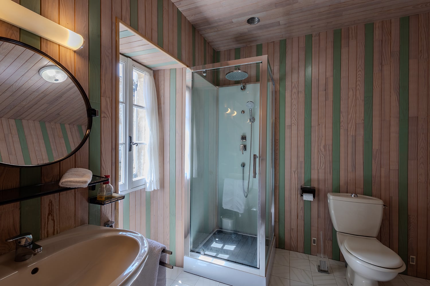 Salle de bain | Maison de vacances à à Blauzac