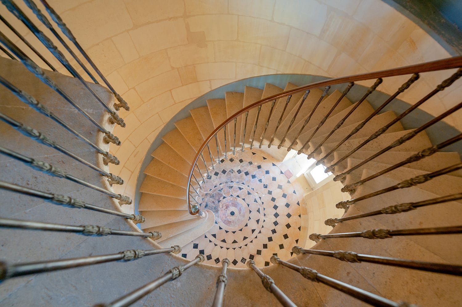 Escalier | Château de vacances en Gironde