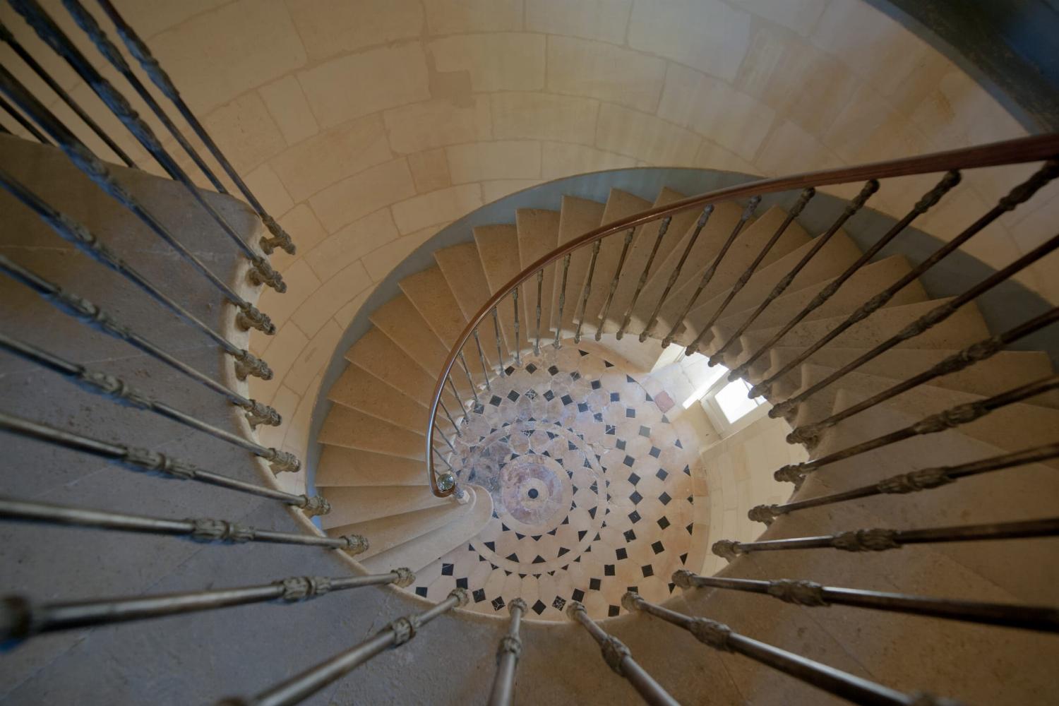 Escalier | Château de vacances en Gironde