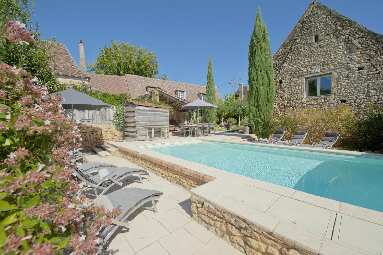 Location maison en Dordogne avec piscine privée