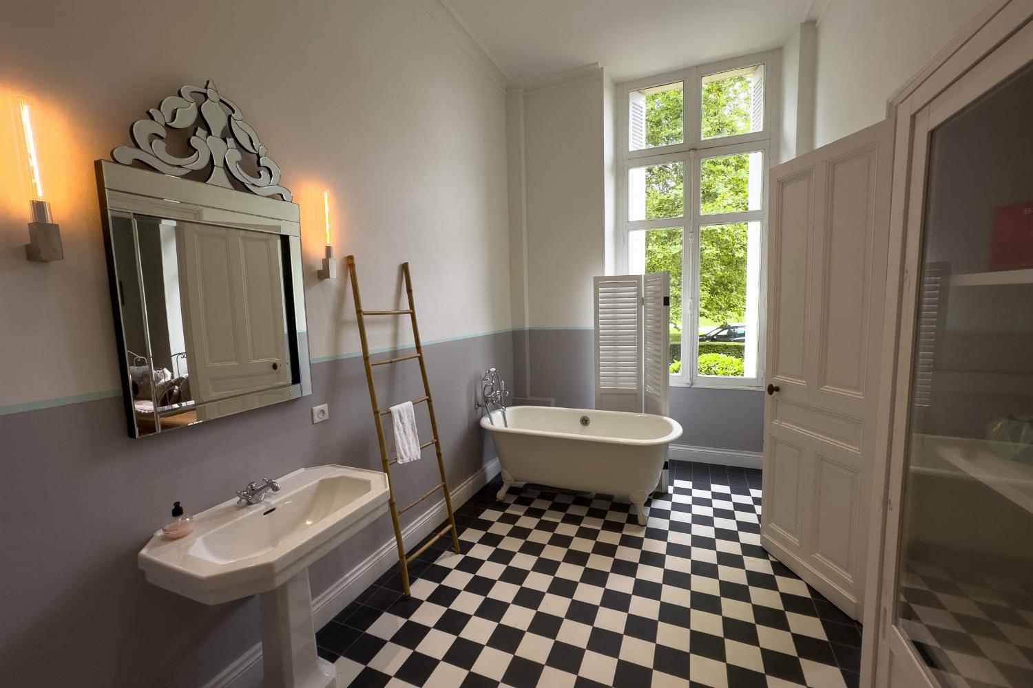 Salle de bain | Château de vacances dans les Pyrénées-Atlantiques