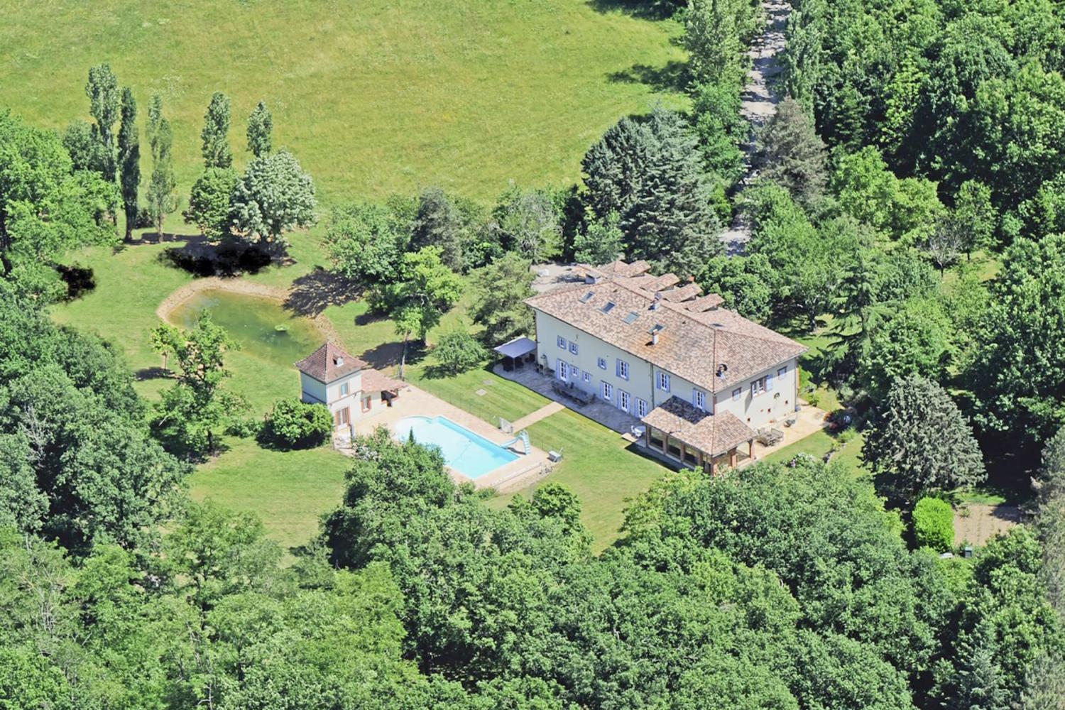 Maison de vacances dans le Tarn avec piscine privée