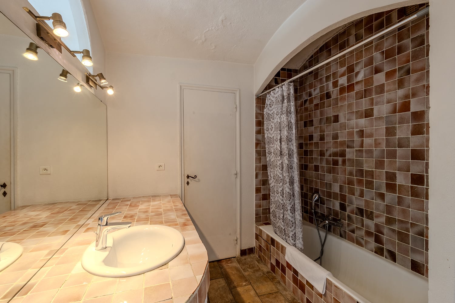 Salle de bain | Maison de vacances à Biot