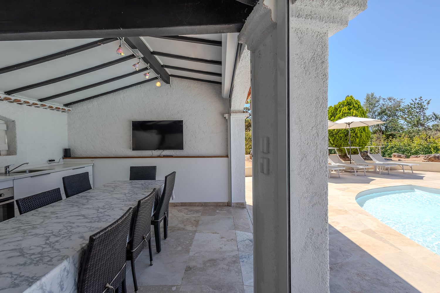 Cuisine d'été | Villa de vacances à Vidauban