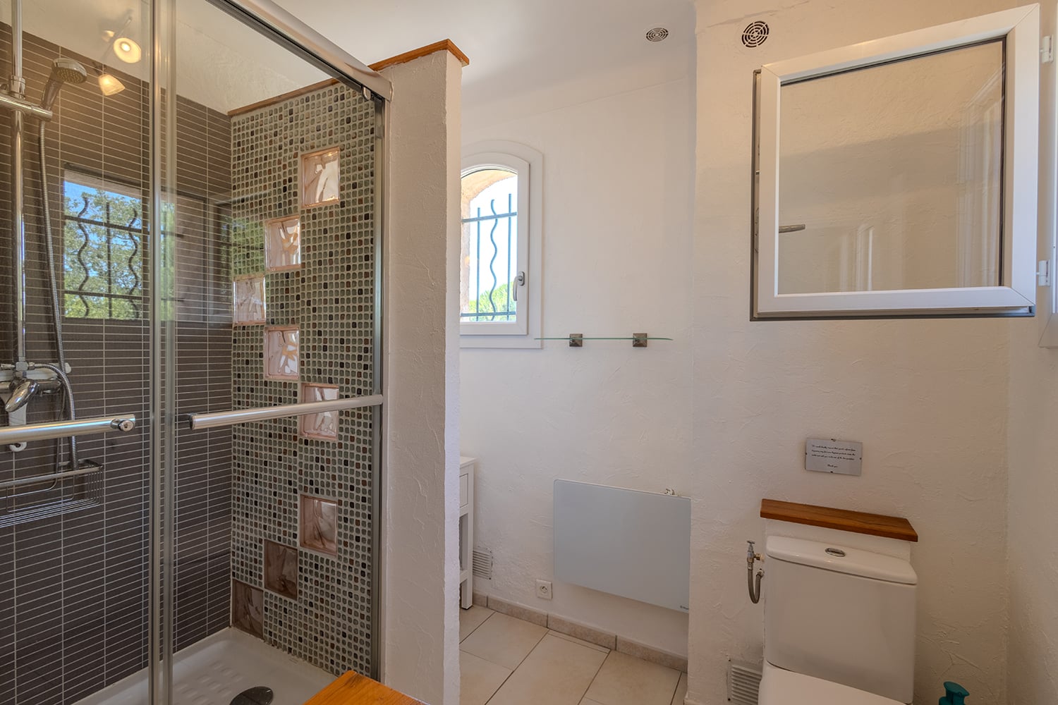 Salle de bain | Villa de vacances à Vidauban