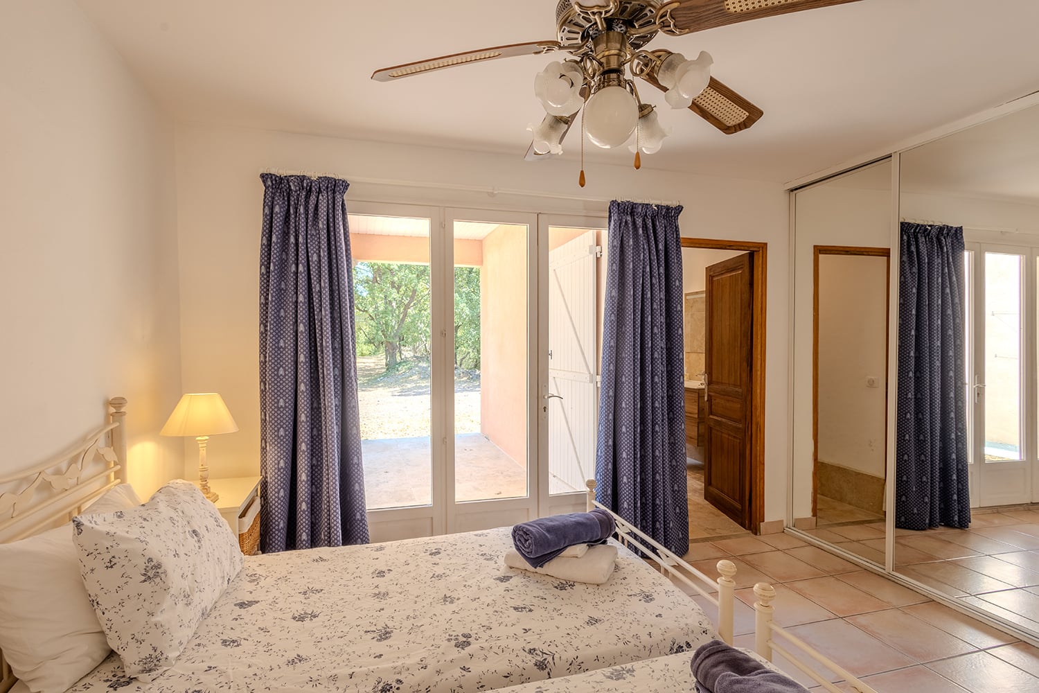 Chambre | Villa de vacances à Seillans