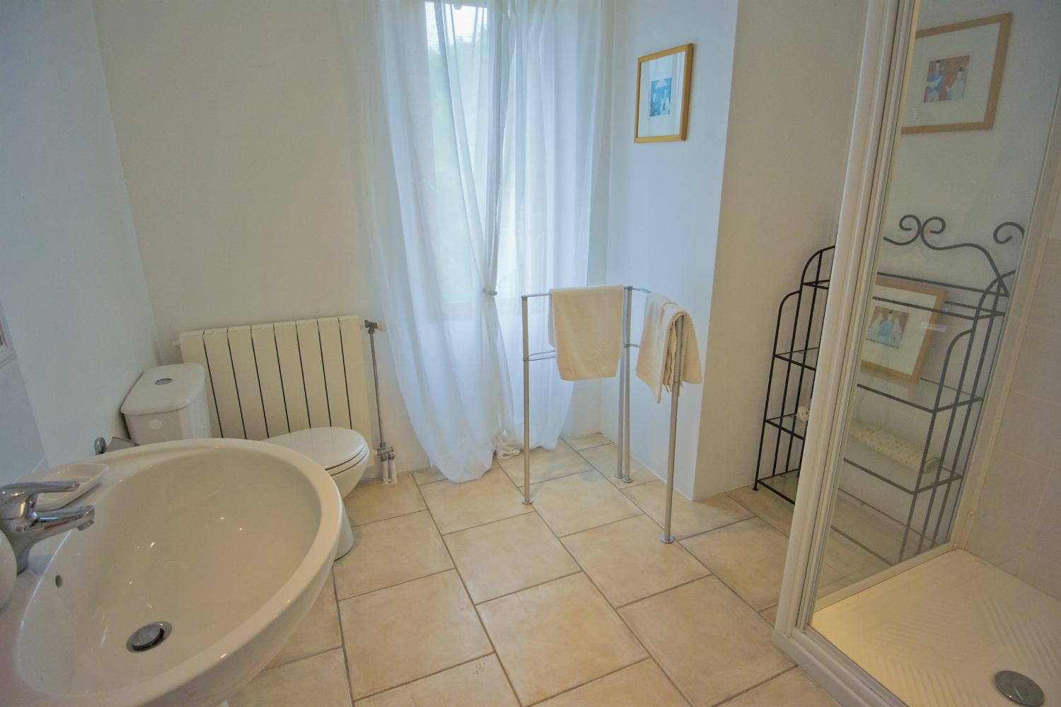 Salle de bain | Location de vacances dans le Tarn-en-Garonne