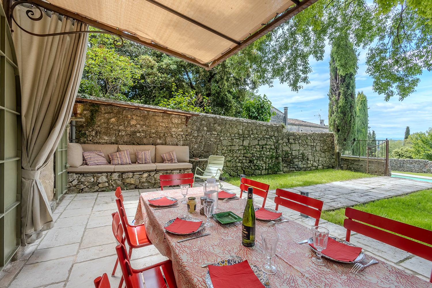 Terrasse de salle à manger