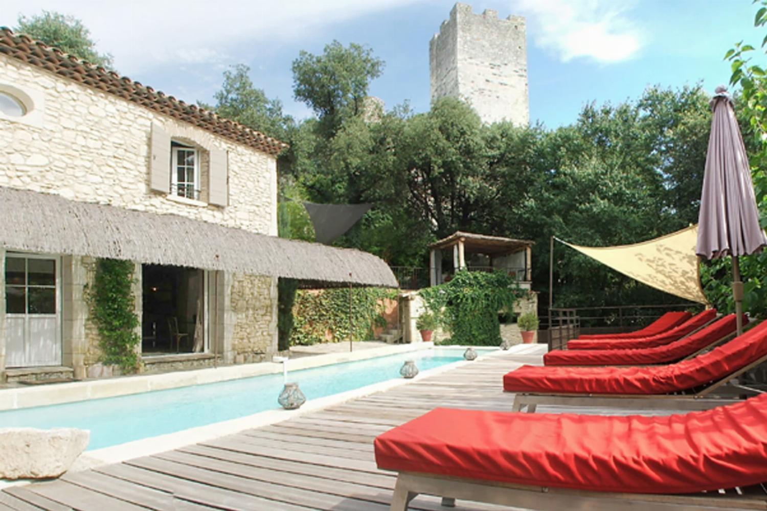 Maison de vacances dans le sud de la France avec piscine privée chauffée