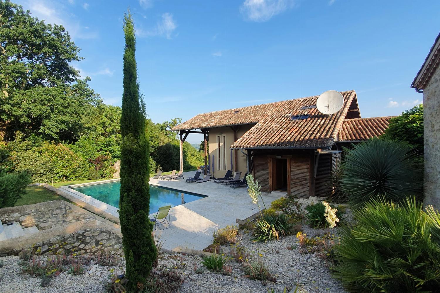 Maison de vacances dans le Gers avec piscine privée