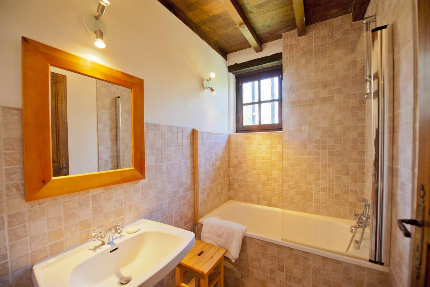 Salle de bain | Maison de vacances dans le Gers