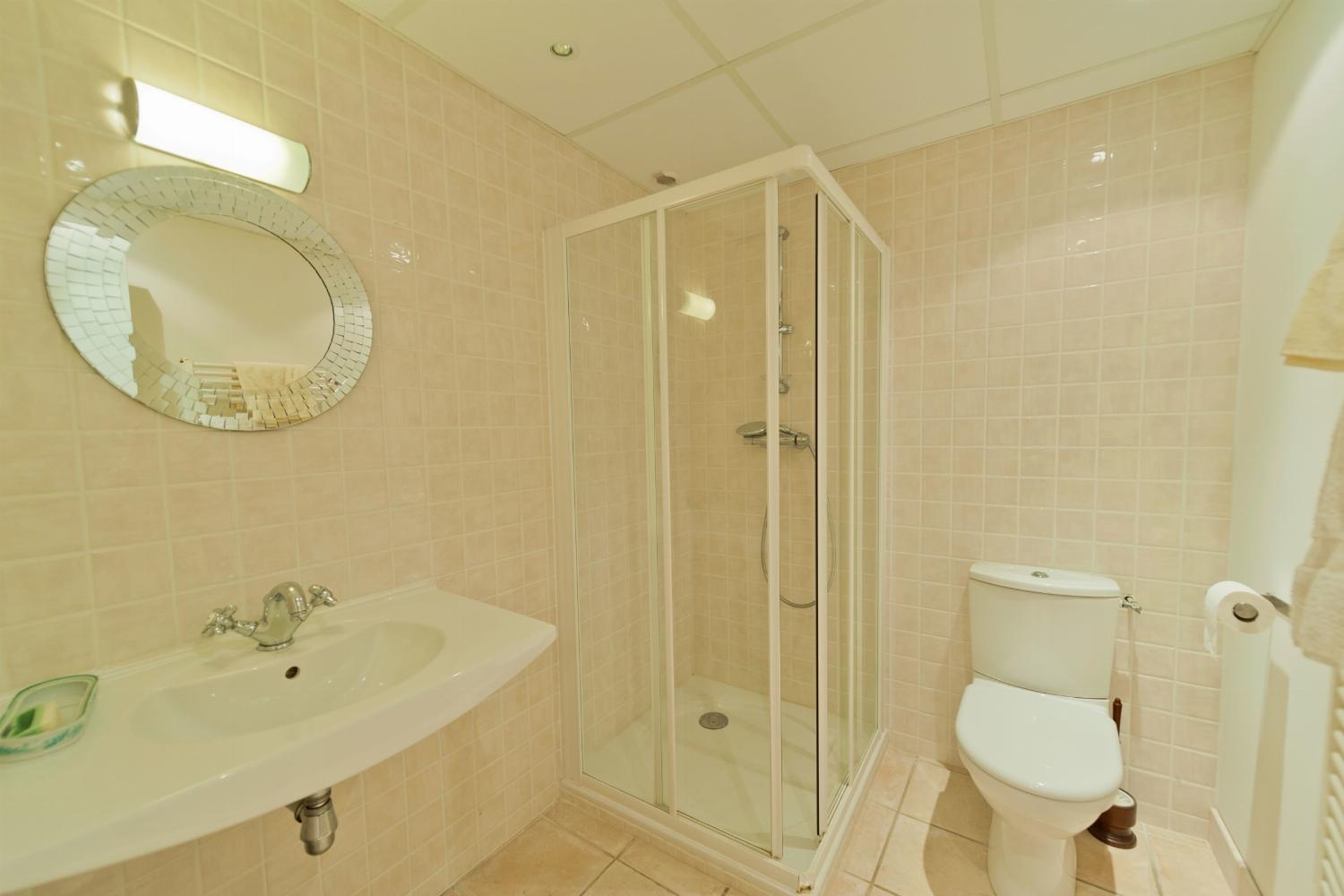 Salle de bain | Location de vacances dans le Gers