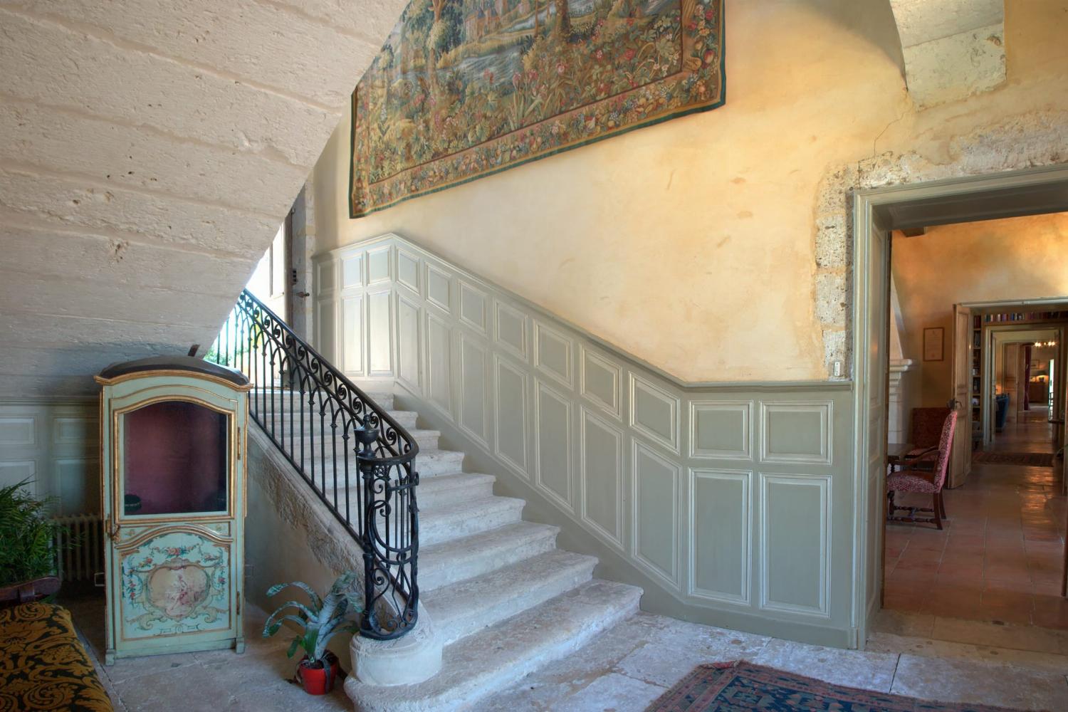 Escalier | Château de vacances dans le Gers