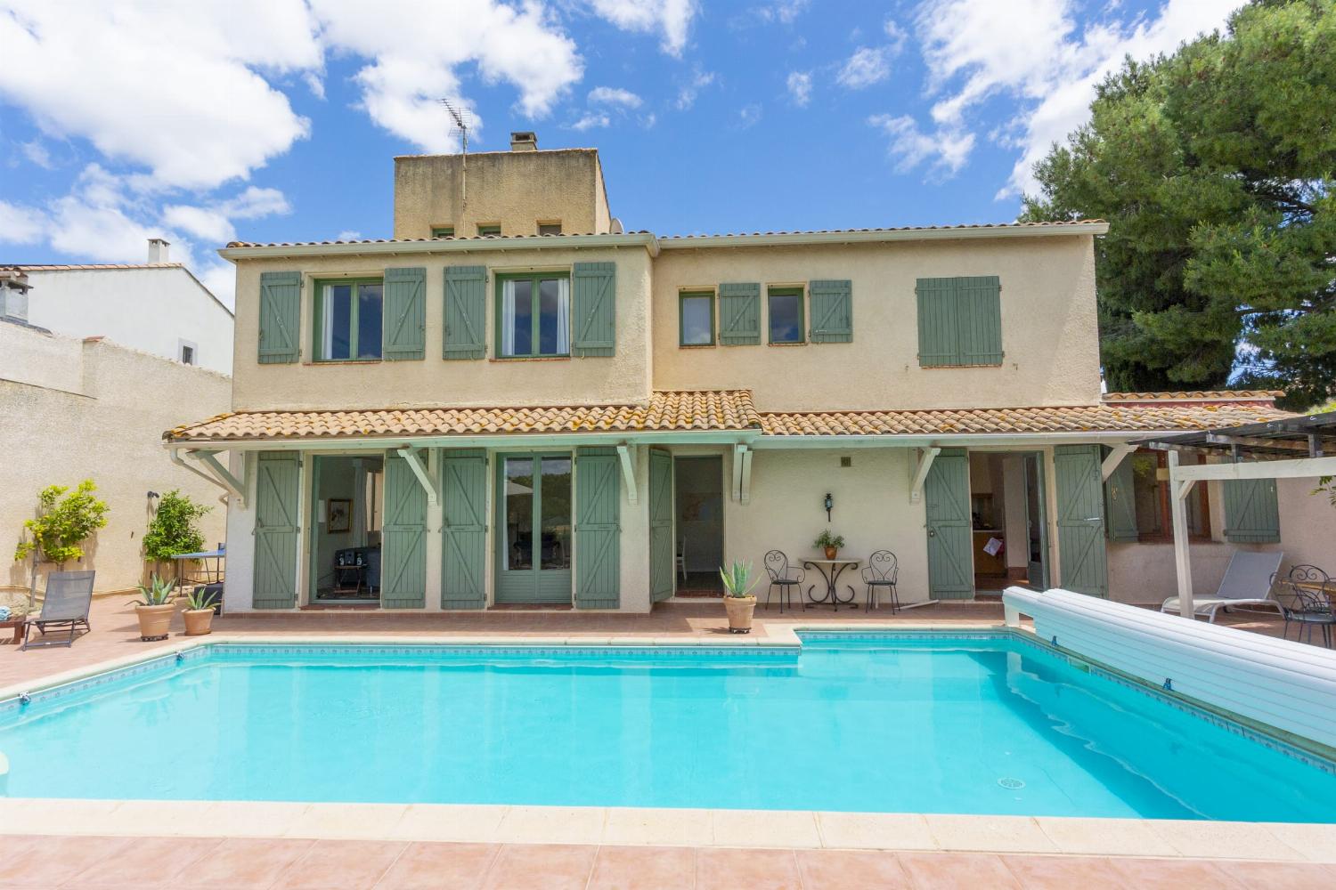 Location maison dans le sud de la France avec piscine privée chauffée