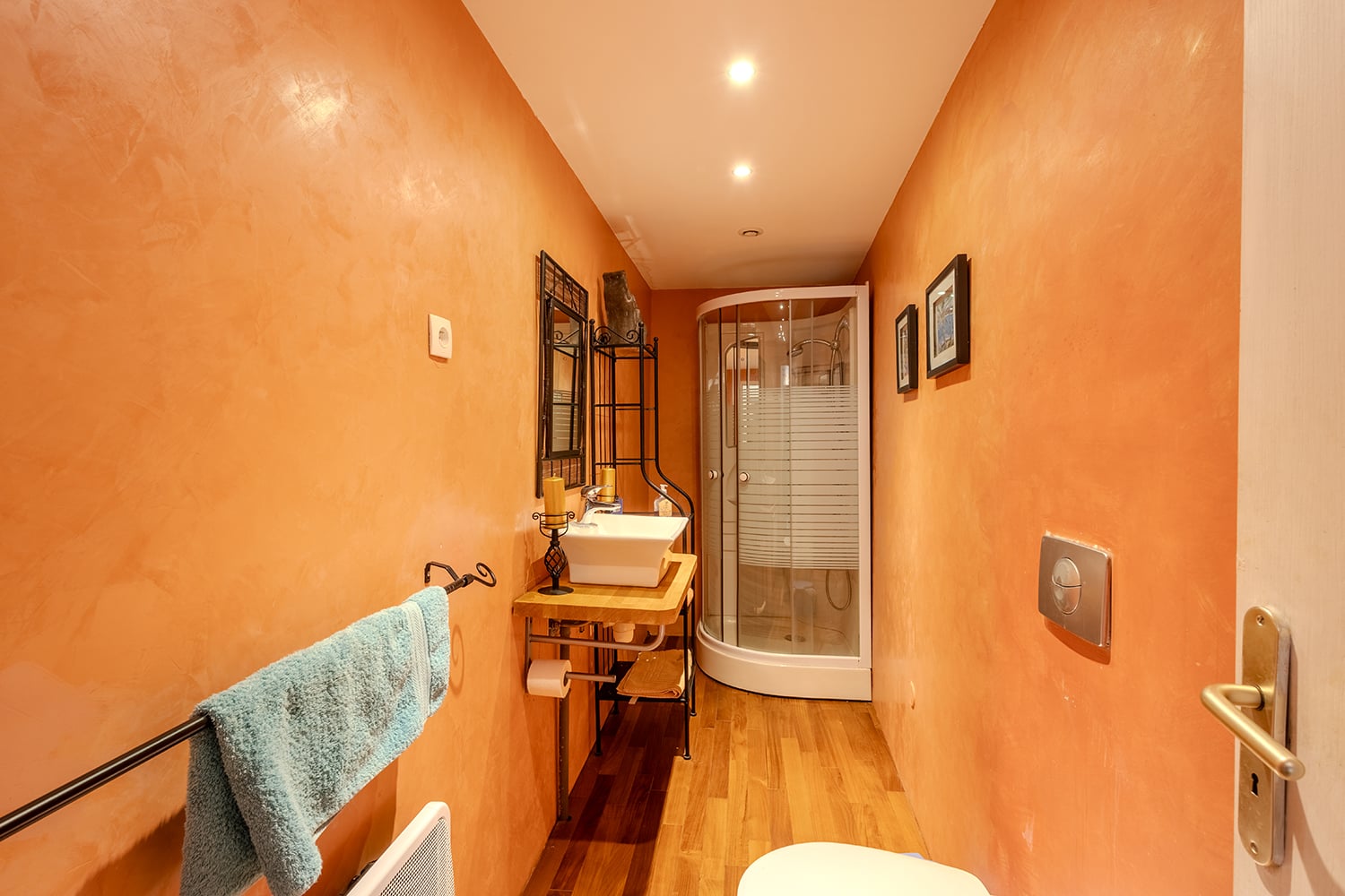 Salle de bain | Maison de vacances à Faugères