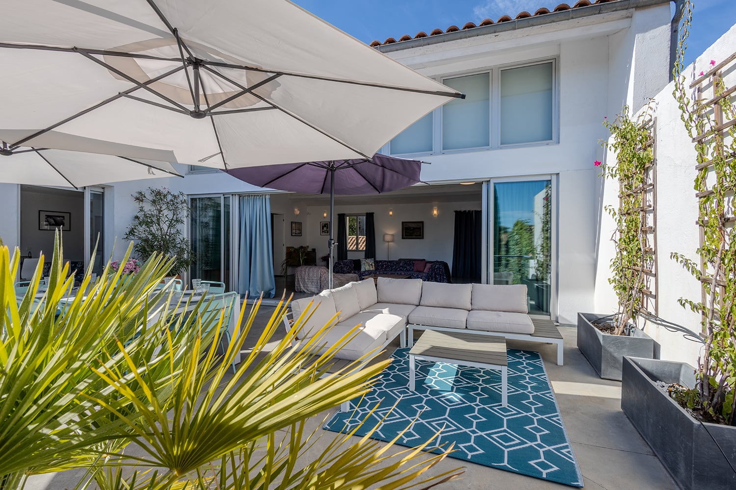 Terrasse au 1er étage Terrasse au 1er étage