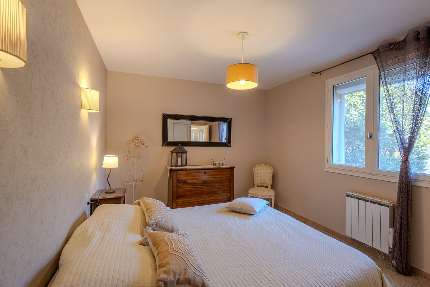 Chambre | Villa de vacances à Bessan Chambre | Villa de vacances à Bessan