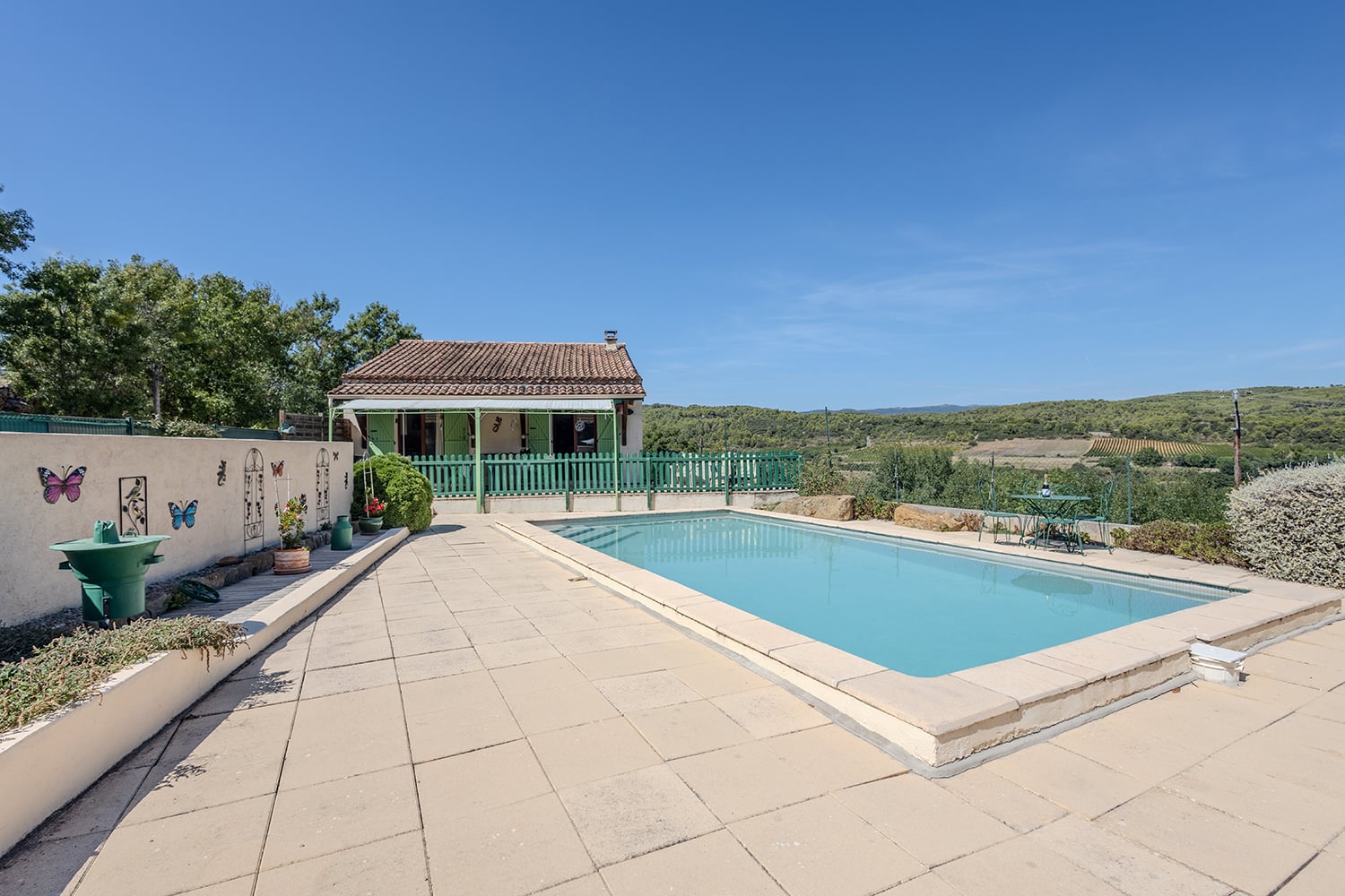 Holiday villa in the South of France with private pool