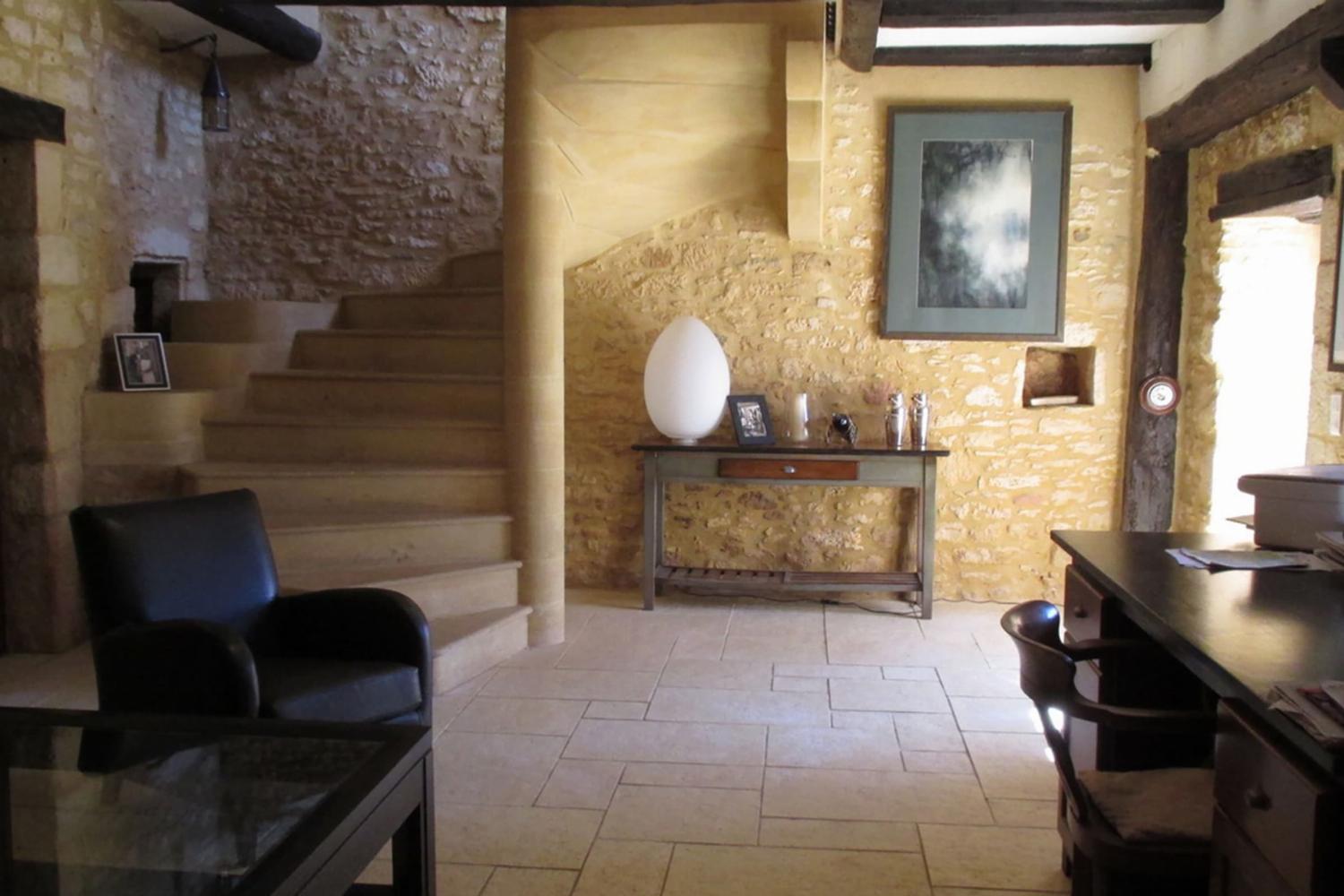 Escalier | Location maison en Dordogne