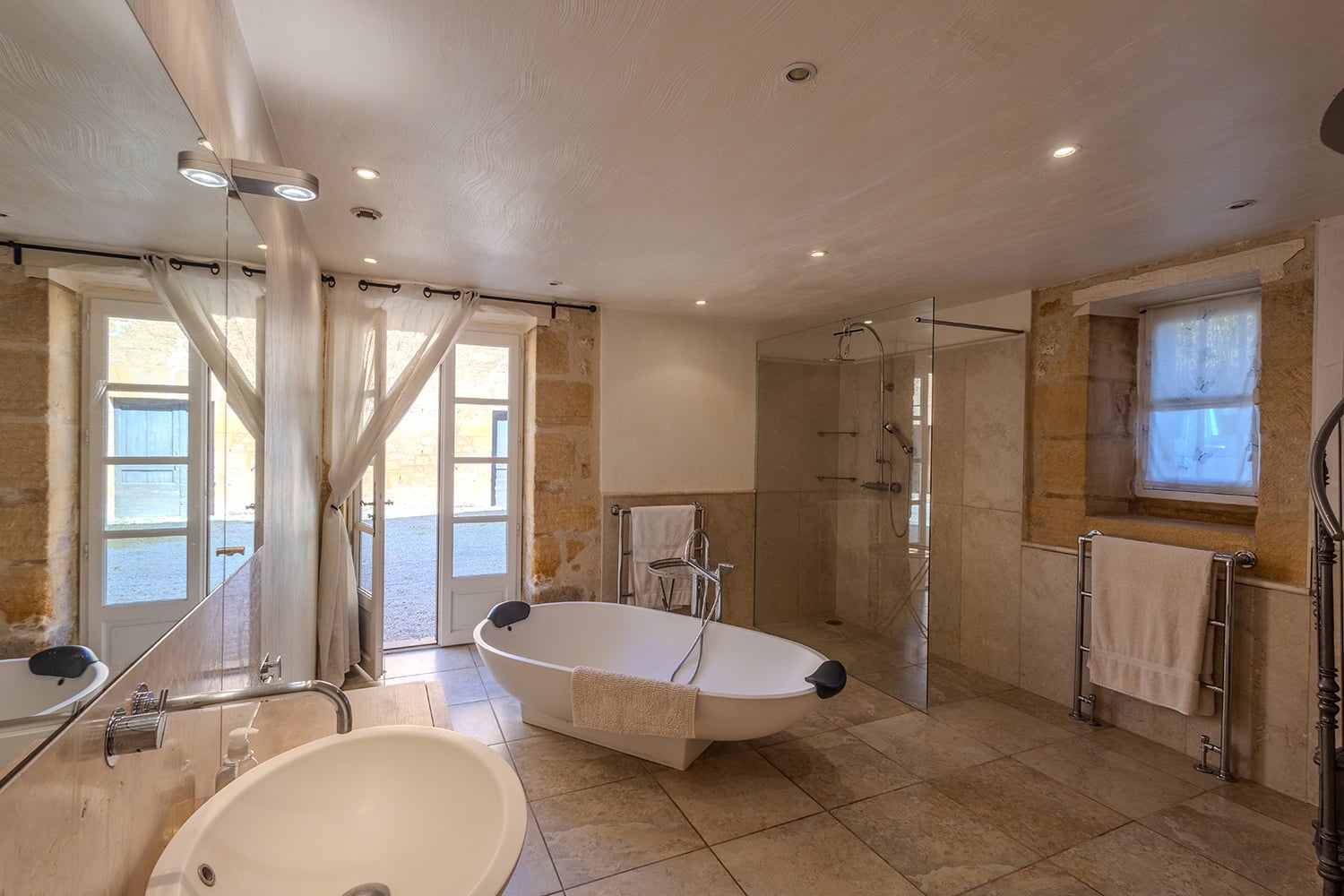 Salle de bain | Location maison en Dordogne