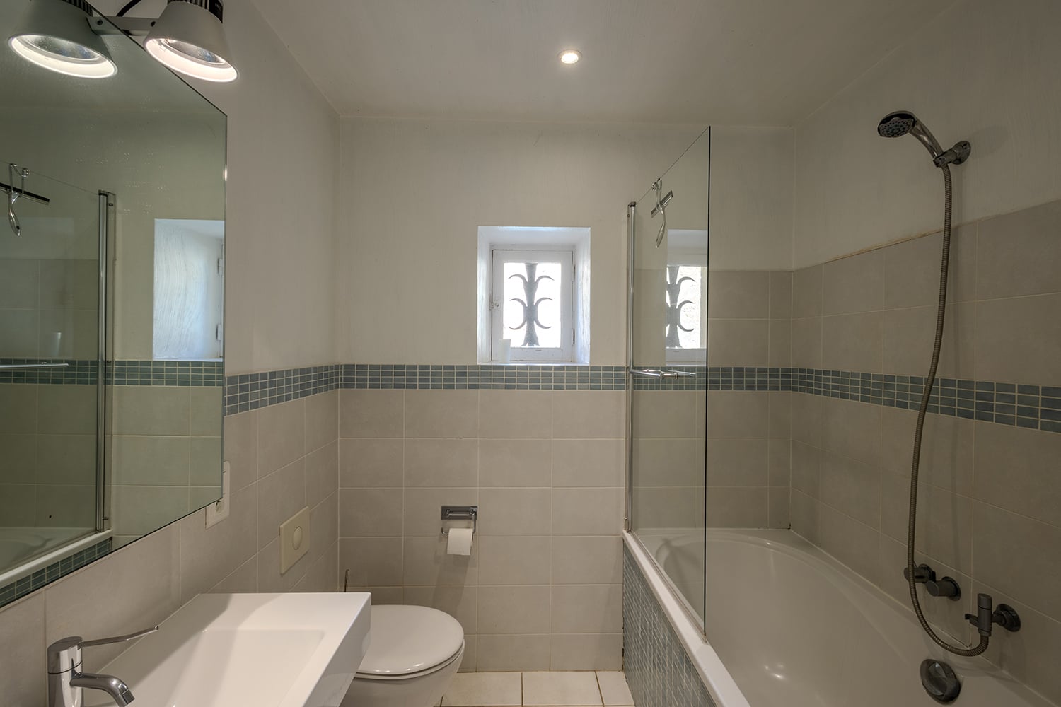 Salle du bain | Location maison en Dordogne