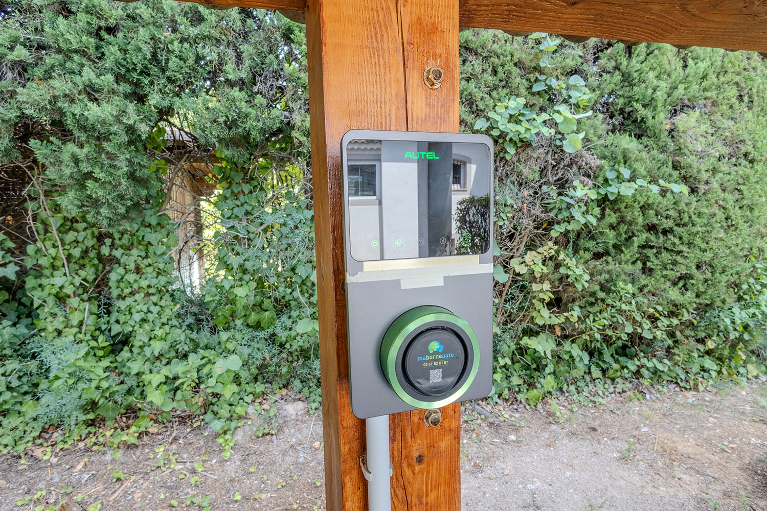 Chargeur de voiture électrique