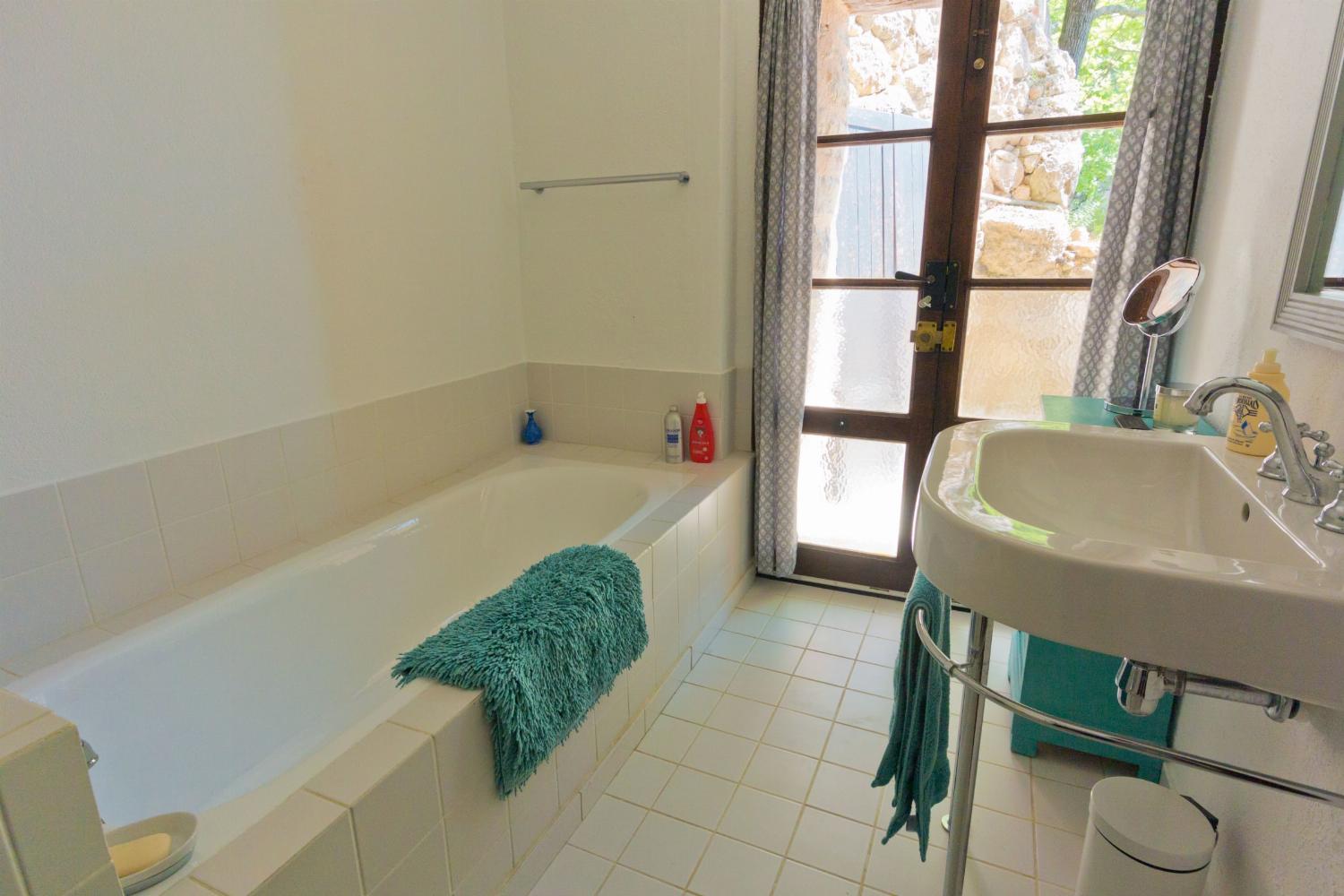 Salle de bain | Maison de vacances à Provence