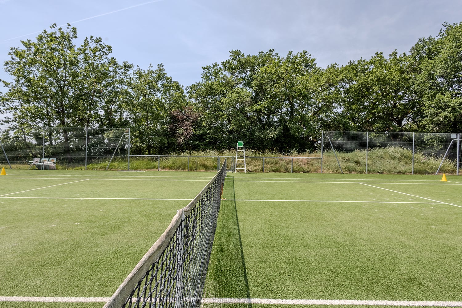 Court de tennis privé