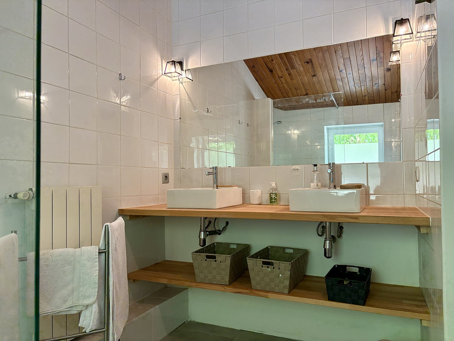 Salle de bain | Location maison en Gironde