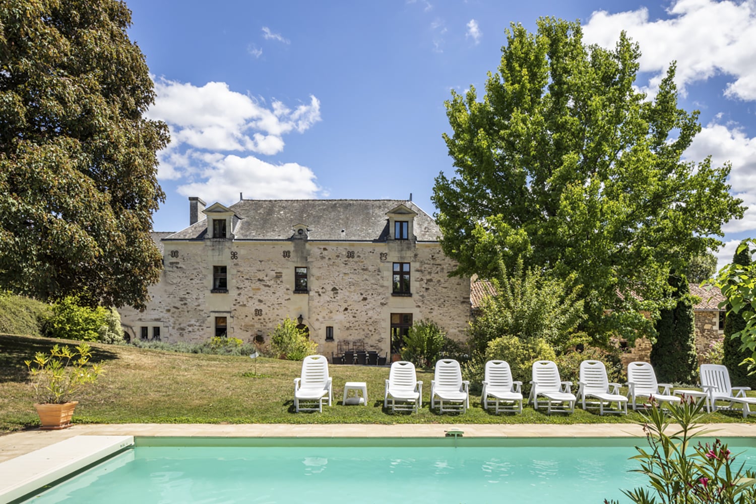 Maison de vacances à Pays de la Loire avec piscine privée chauffée
